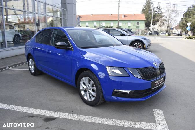 Skoda Octavia 1.5 TSI DSG Style - 4