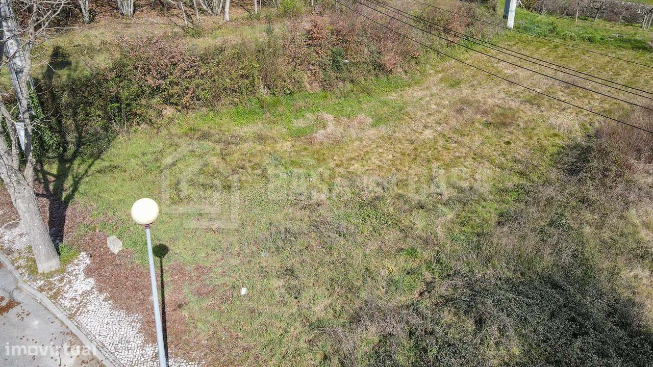 Terreno p/ construção em Abraveses - Grande imagem: 5/7