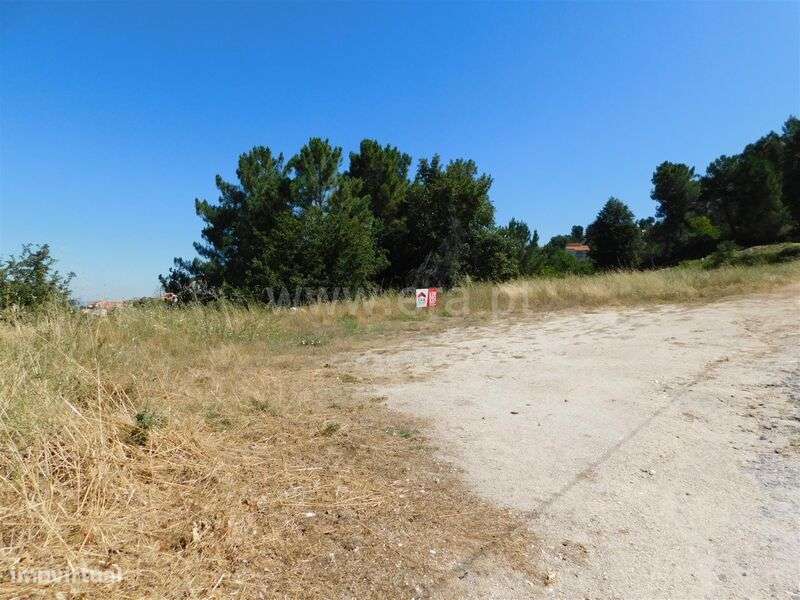 Lote / Seia, Seia, São Romão e Lapa dos Dinheiros - Grande imagem: 1/9