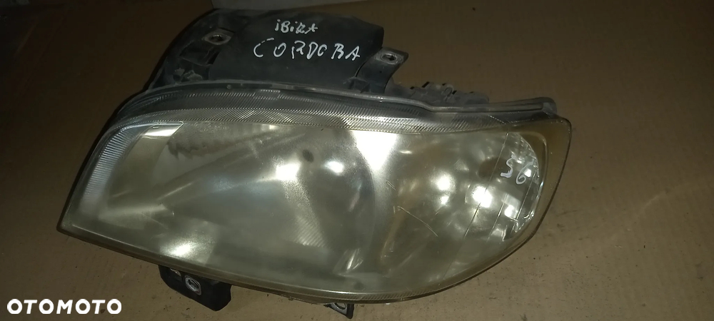 Lampa przód przednia lewa Seat Ibiza / Cordoba - 2