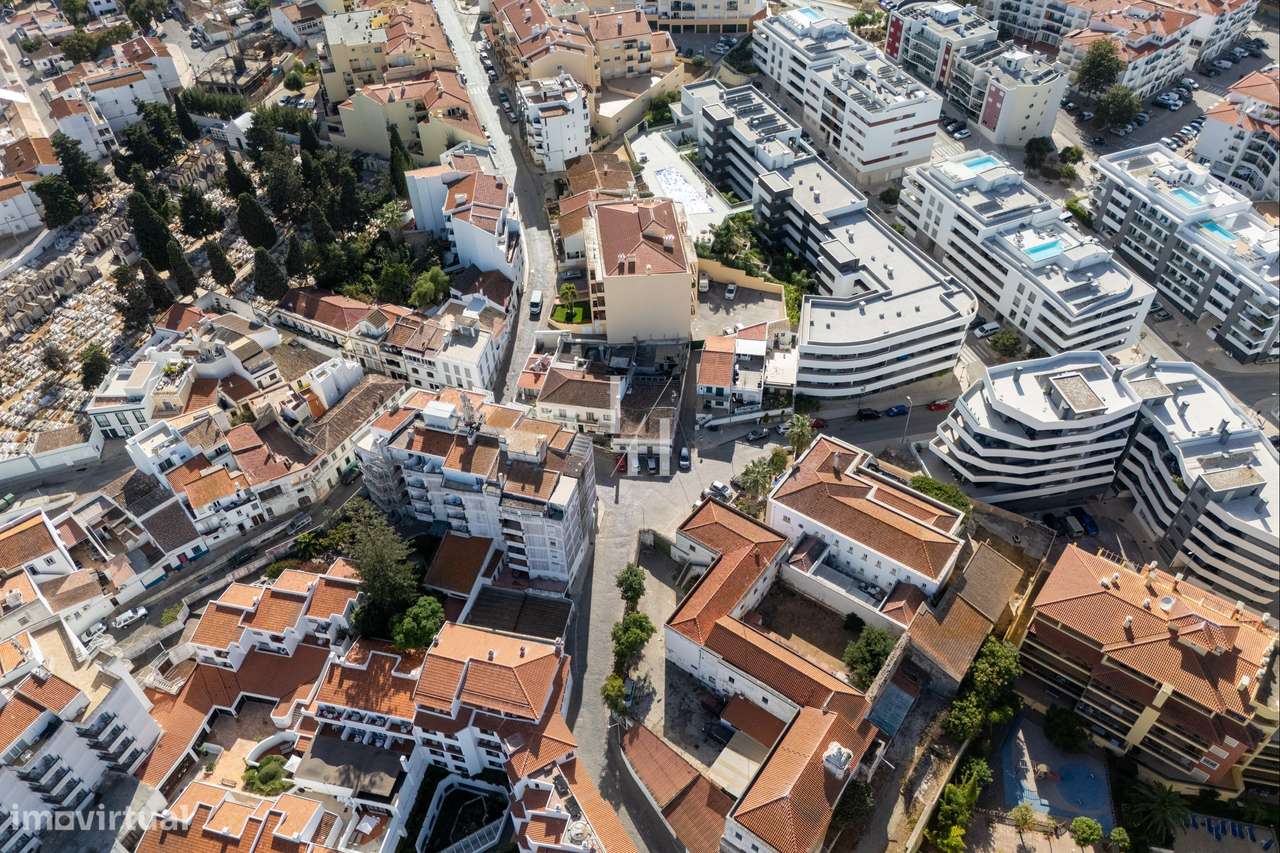 Edifício para reconstrução à venda em Santo Amaro - Lagos - Grande imagem: 4/18
