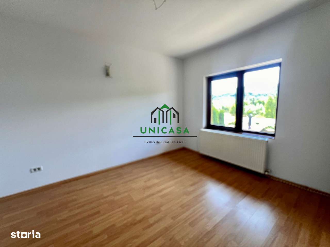 Casa Vladesti/4 camere - Imagine principală: 3/12