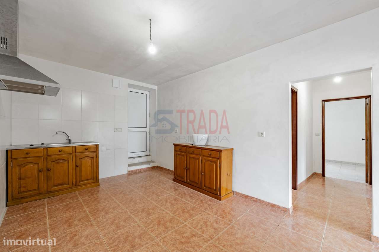 Venda moradia individual T4, localizada em Parada de Gatim - Vila V...-18