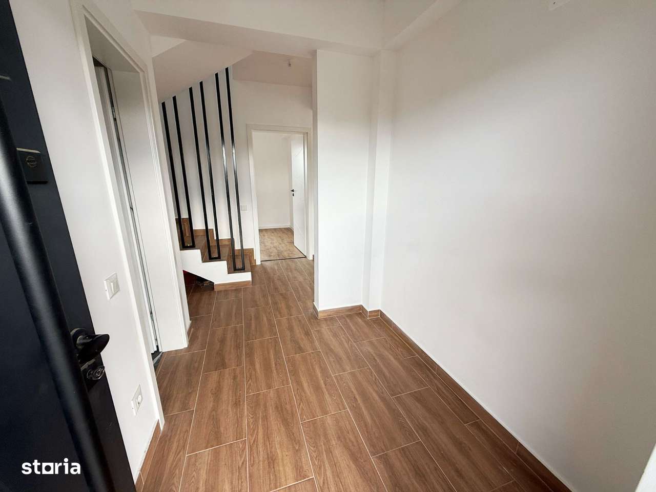 Vila individuala 4 dormitoare 3 bai - Imagine principală: 4/20