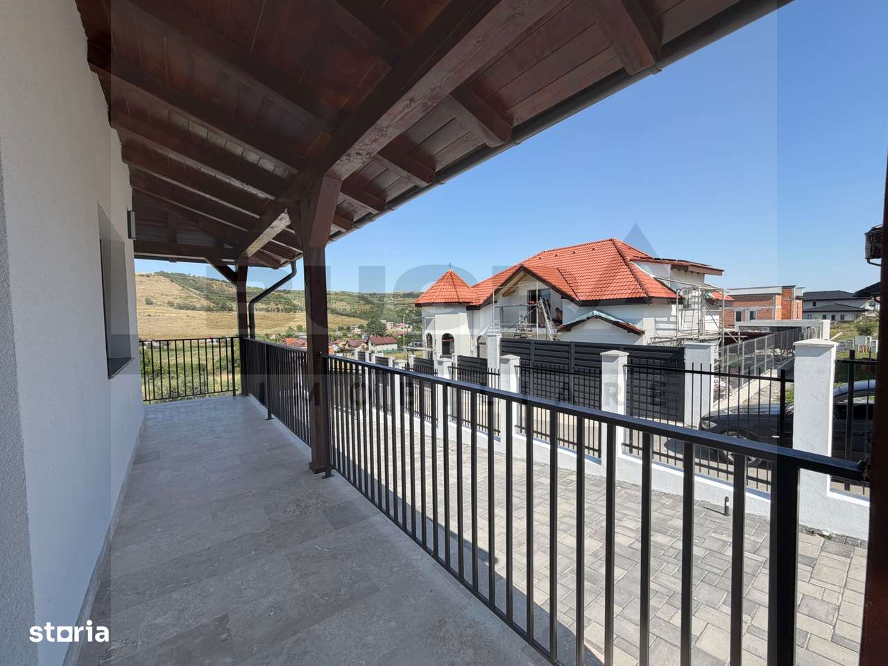 Casa individuala de 120mp, teren 500mp, finisata modern, zona Chinteni-11