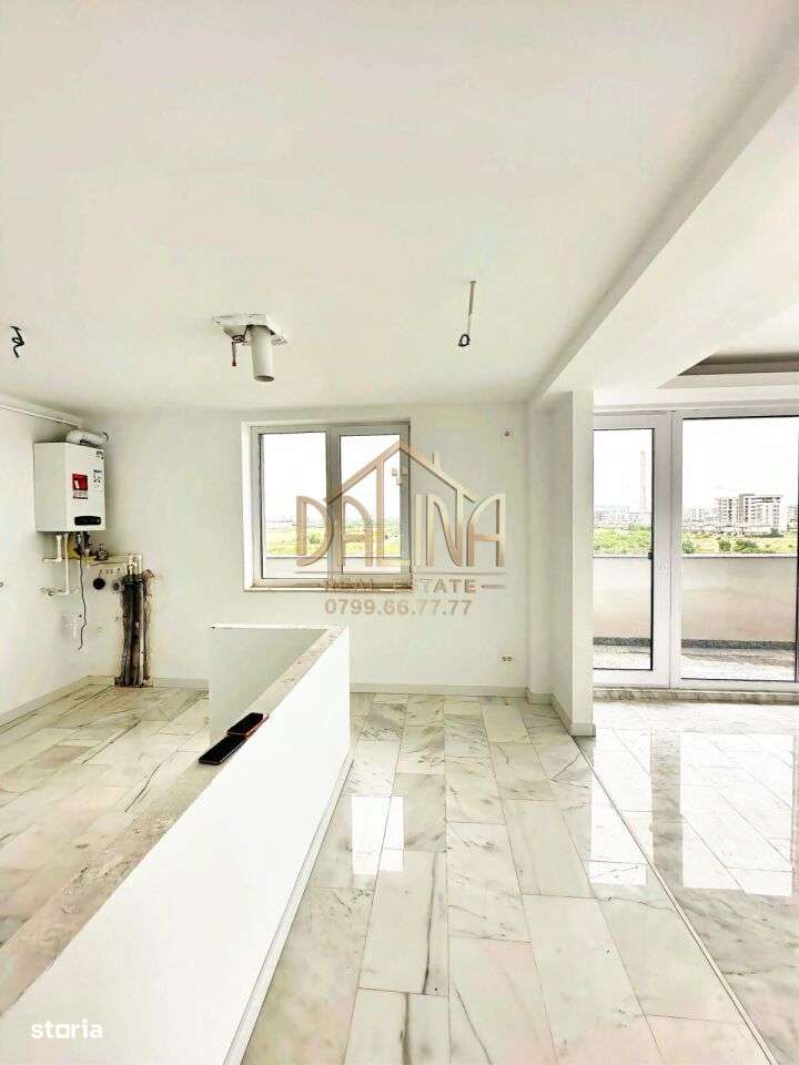 Vanzare Apartament - 4 Camere + TERASA 111mp-10