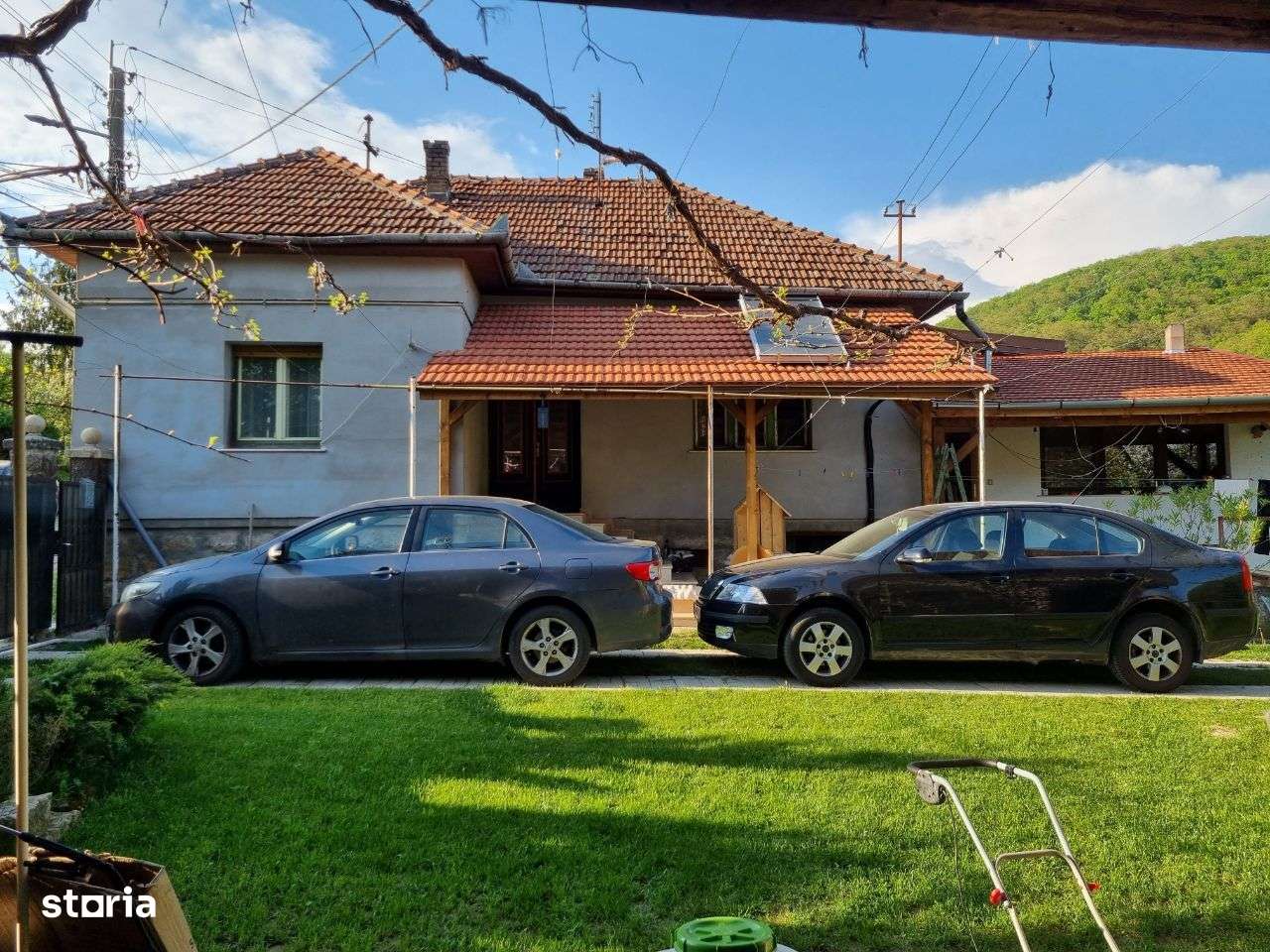 Casă 3 camere,2 băi,2 bucătării,teren 1700 mp,Simeria-Cărpiniș - Imagine principală: 1/20