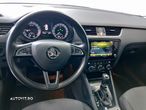 Skoda Octavia 2.0 TDI DSG Style - 6