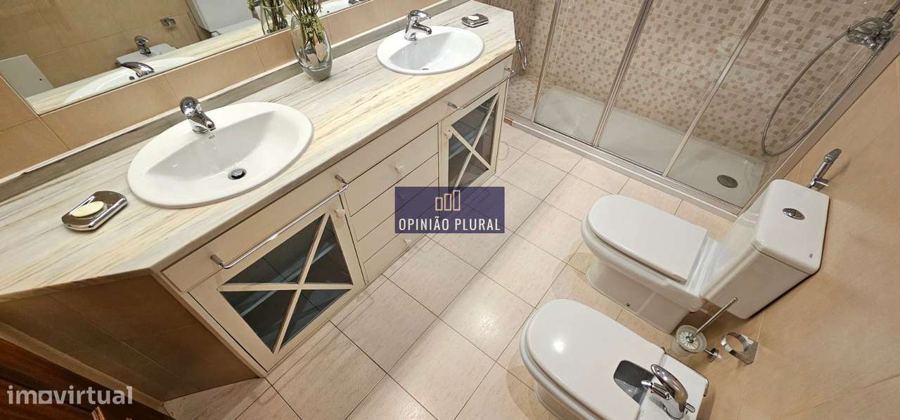 Moradia Tipologia T5 Independente com Conforto e Privacidade-20