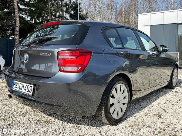 BMW Seria 1 120d Sport-Aut Sport Line - 11