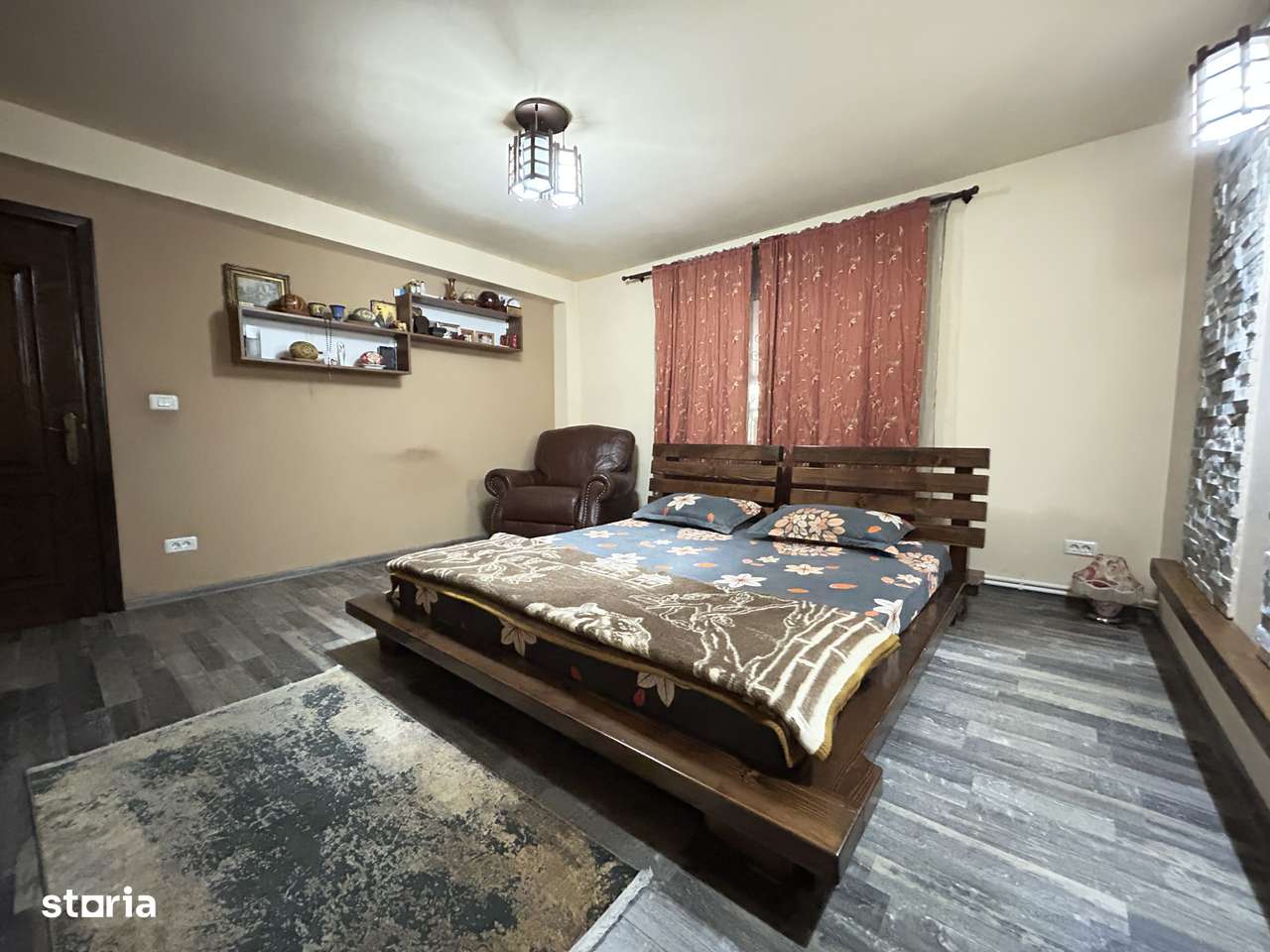 Casa P+1 din BCA ideala pentru o familie antreprenoare – Pecineaga-3