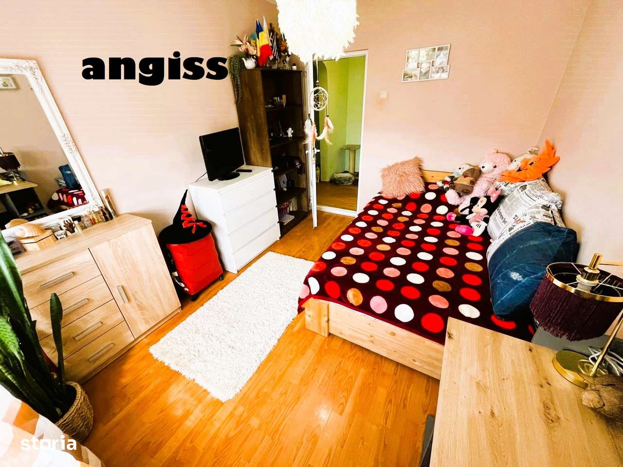 Apartament 3 camere -et 3  ZONA VEST-4