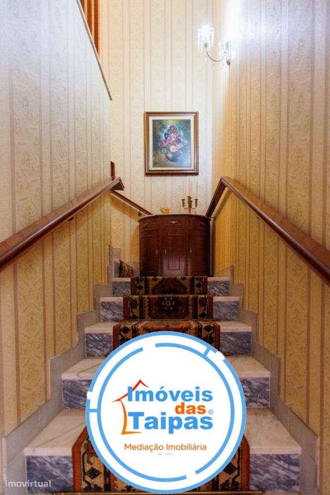 Vende-se Moradia em Barco - Guimarães-14