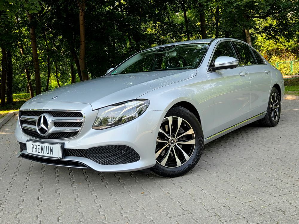 Mercedes-Benz E W213 (2016-2023) 200 d 9G-TRONIC Avantgarde 2017