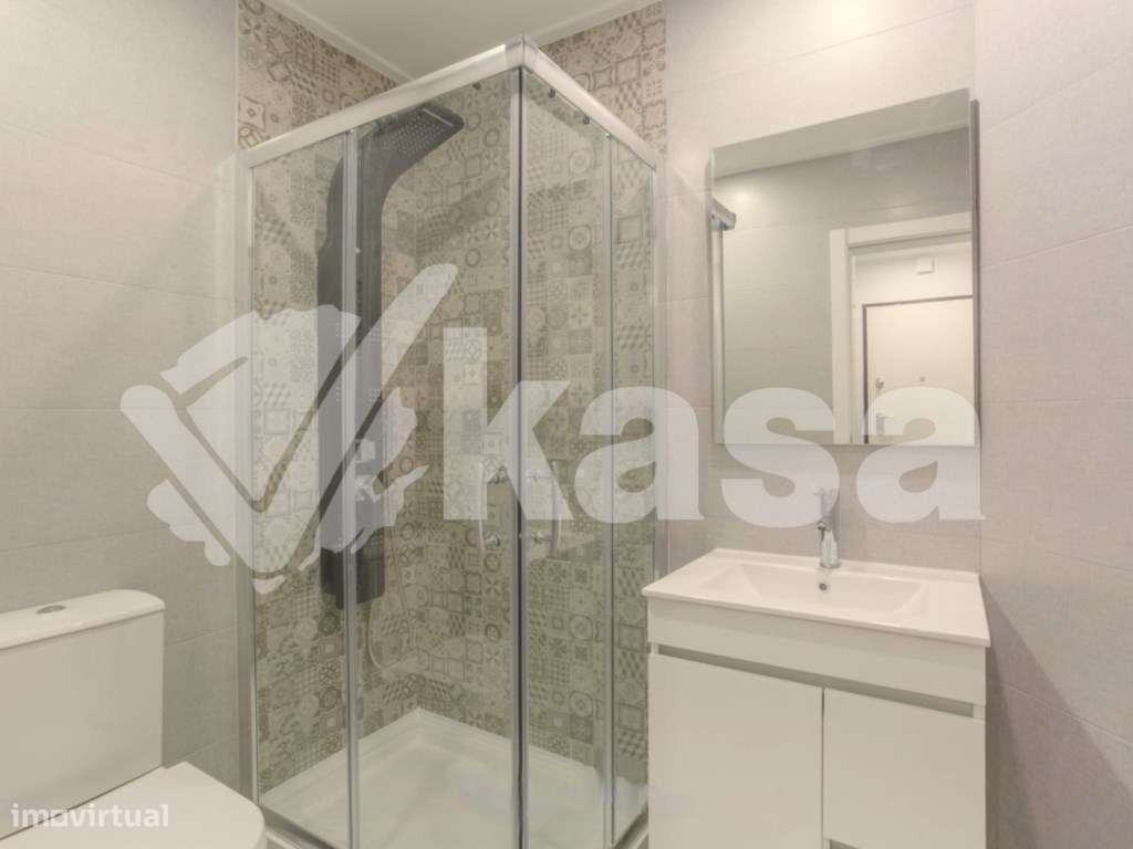 T1 Totalmente Remodelado com Logradouro - junto ao LIDL, Luso-6