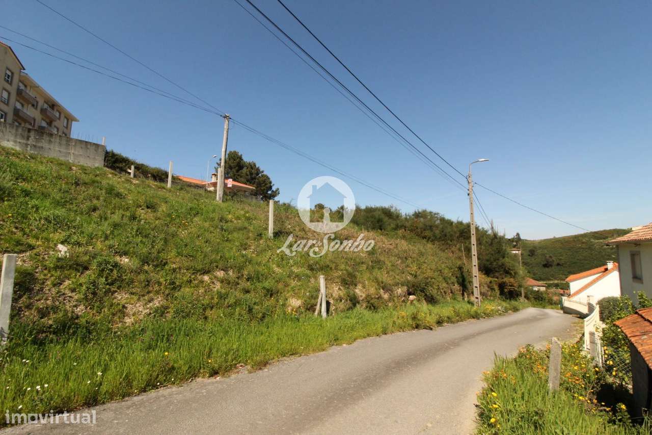 Terreno com projeto aprovado Celorico de Basto - Grande imagem: 1/7