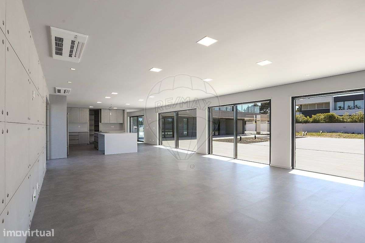 Moradia T5 para venda - Grande imagem: 4/42