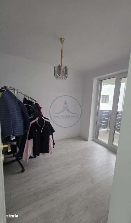 Apartament 4 camere decomandat zona Aurel Vlaicu - Imagine principală: 5/6