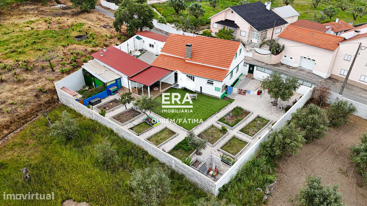 Moradia isolada T3+1-26