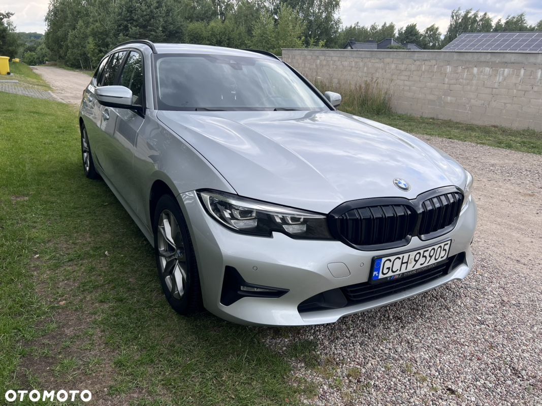 BMW Seria 3 318d Touring Advantage - 1