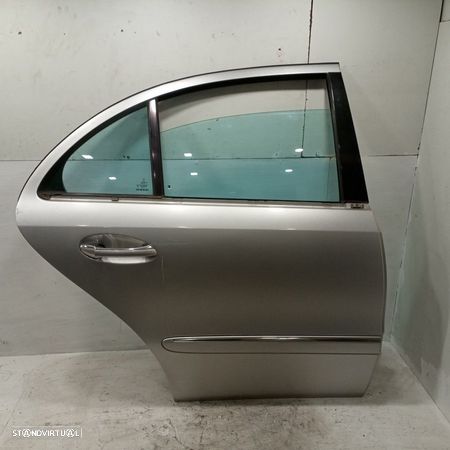 Porta Traseira Direita Mercedes-Benz E-Class (W211) - 1