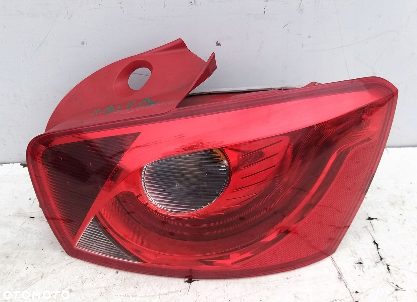 SEAT IBIZA 6J IV 08-12 5D LAMPA TYŁ TYLNA PRAWA - 1