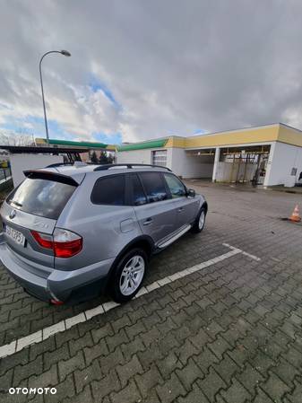 BMW X3 2.0d - 8