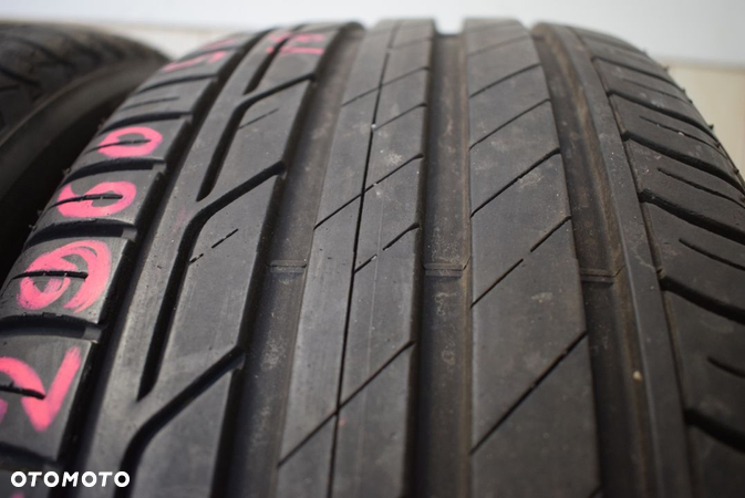 R18 215/50 Bridgestone Turanza T001 - 3