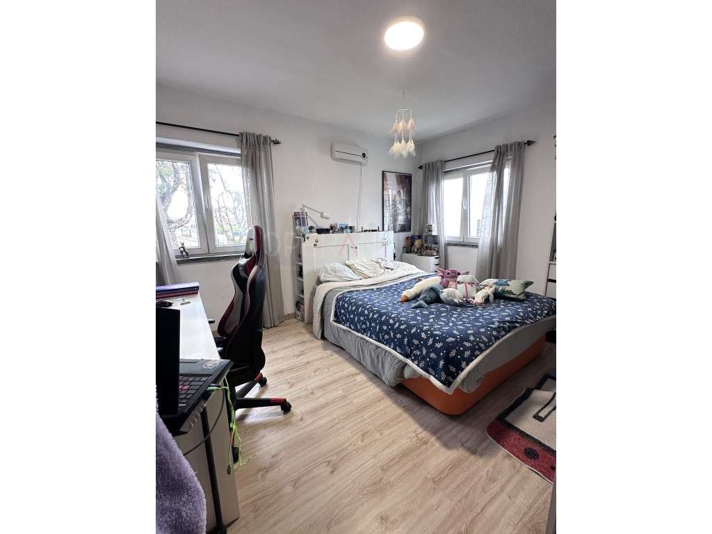 Moradia T3+1 - Cabriz- Sintra-27