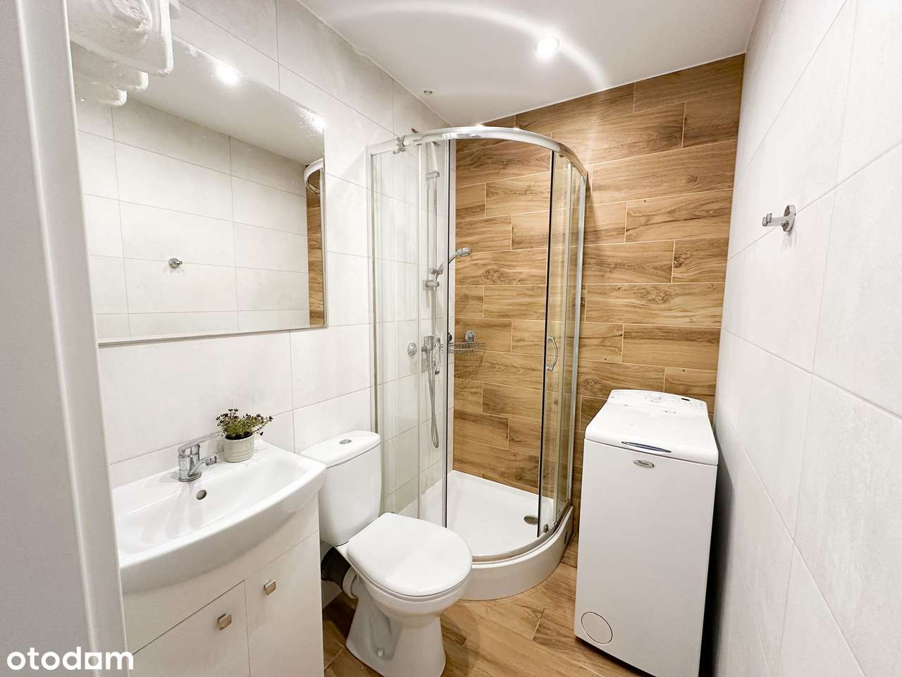 Słoneczne kawalerka z balkonem w centrum Poznania-6