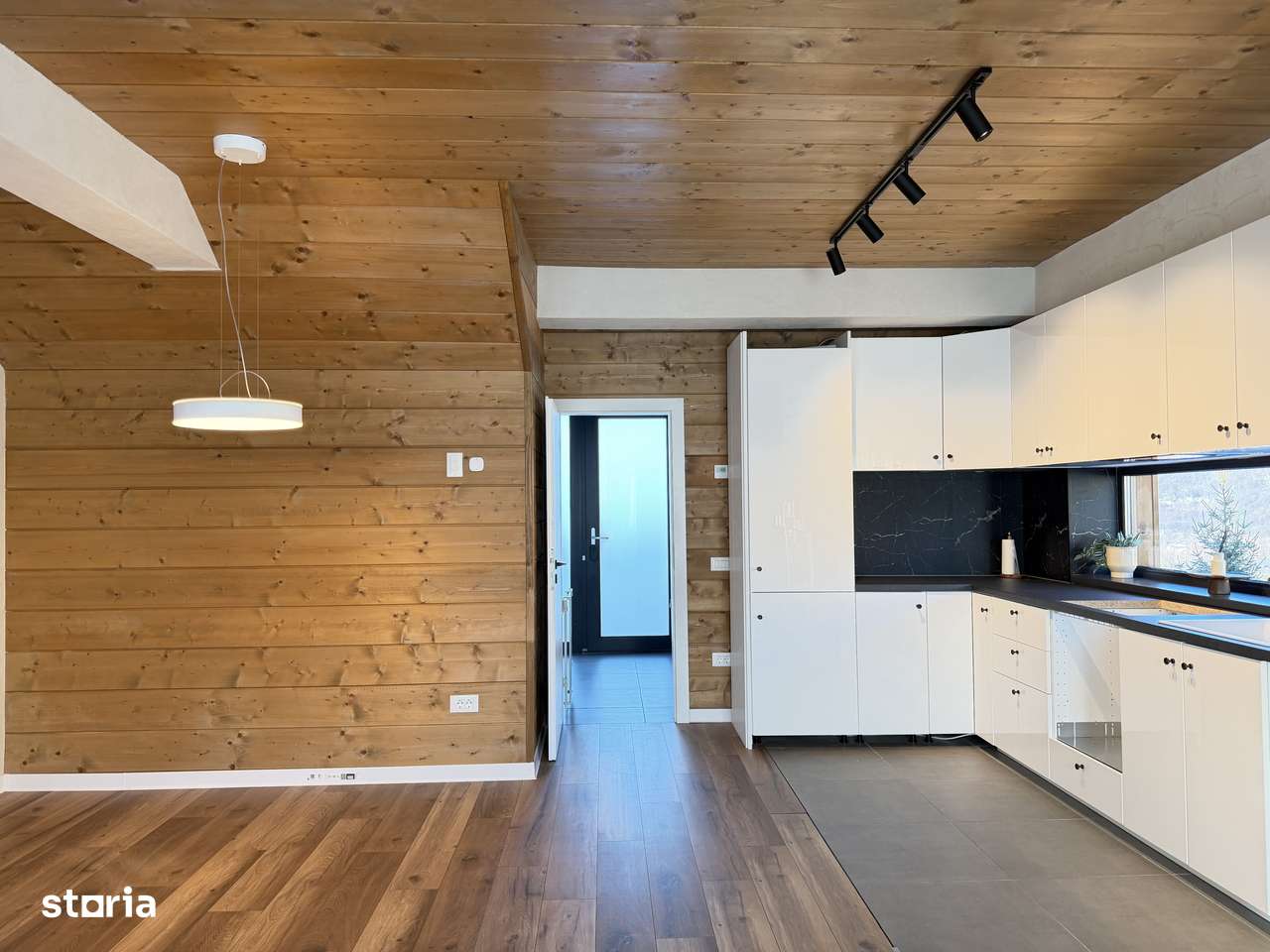 Casă de vacanță modernă într-un cadru natural deosebit – Râșnov-4