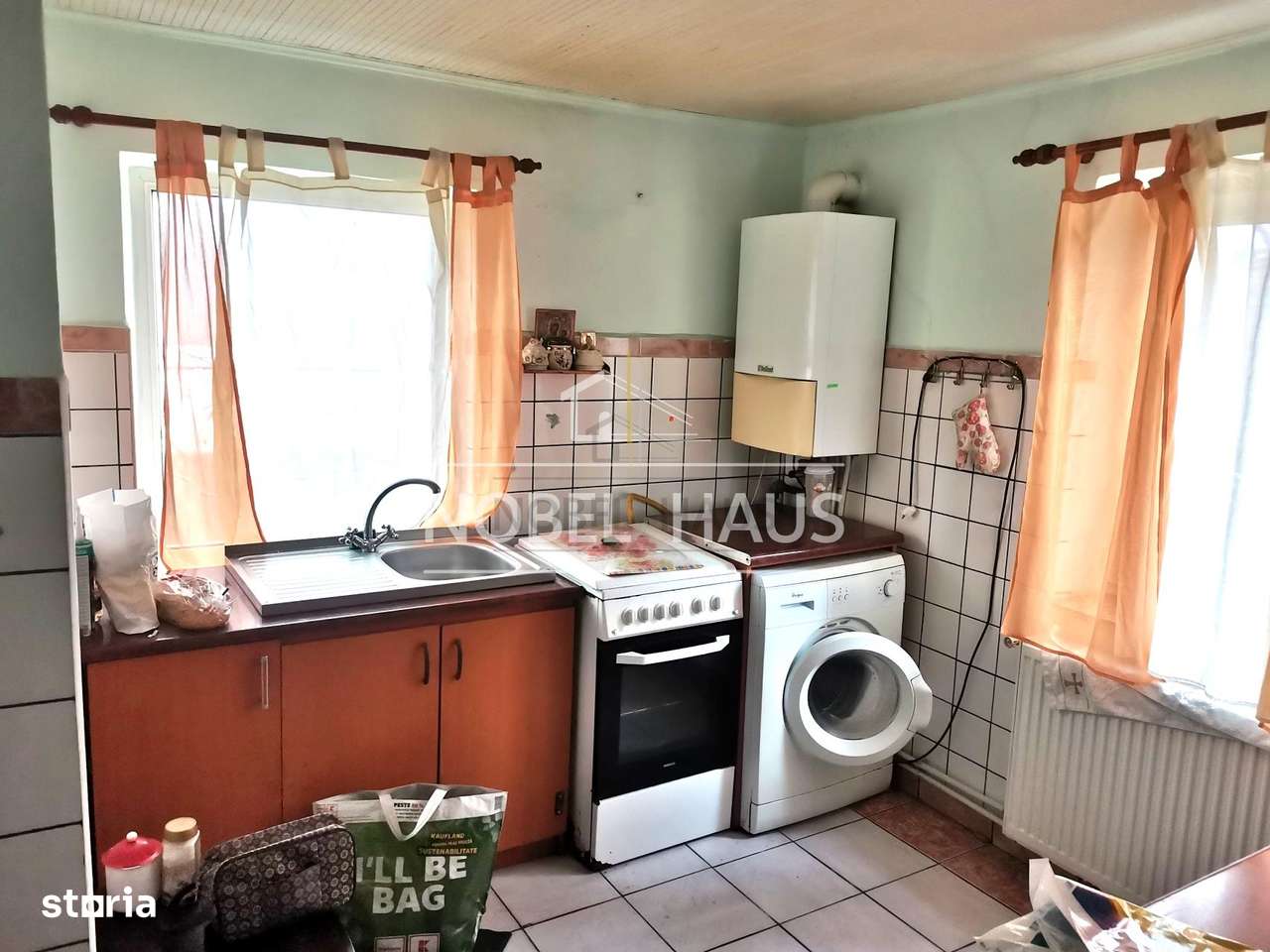 Teren 853 mp si casa 133 mp, str Vasile Parvan, Proprietate Comerciala - Imagine principală: 4/12