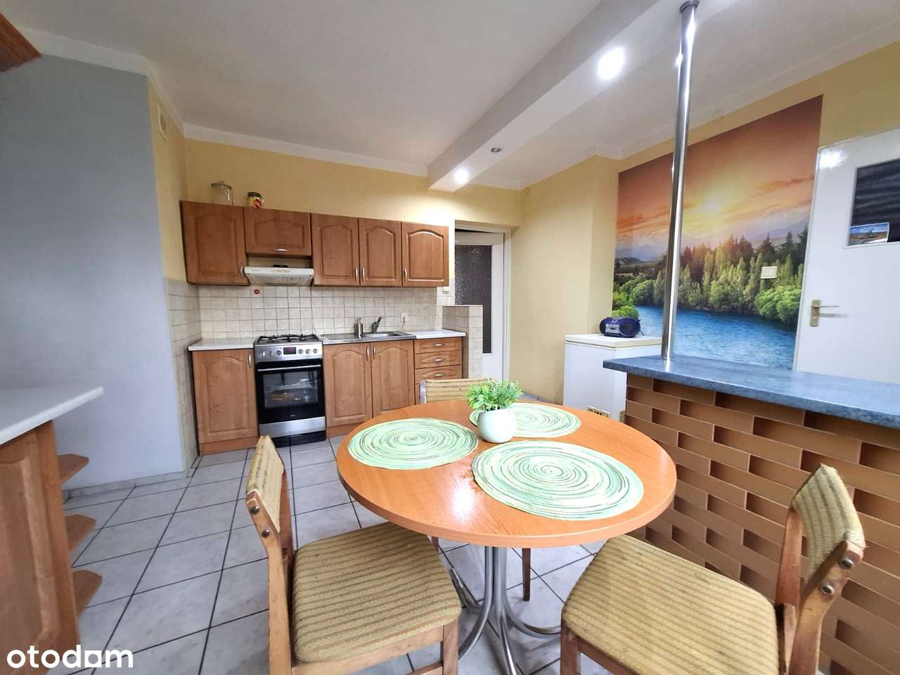 Uroczy dom w spokojnej okolicy, dla kochających wieś i spokój. Siercz-5