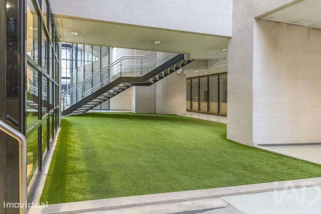 Escritório em Santo António de 353,00 m2 - Grande imagem: 5/29