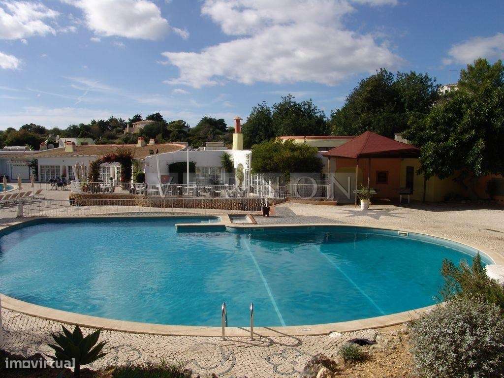 Moradia térrea geminada com 2 quartos - Quinta do Paraiso Carvoeiro, A-36