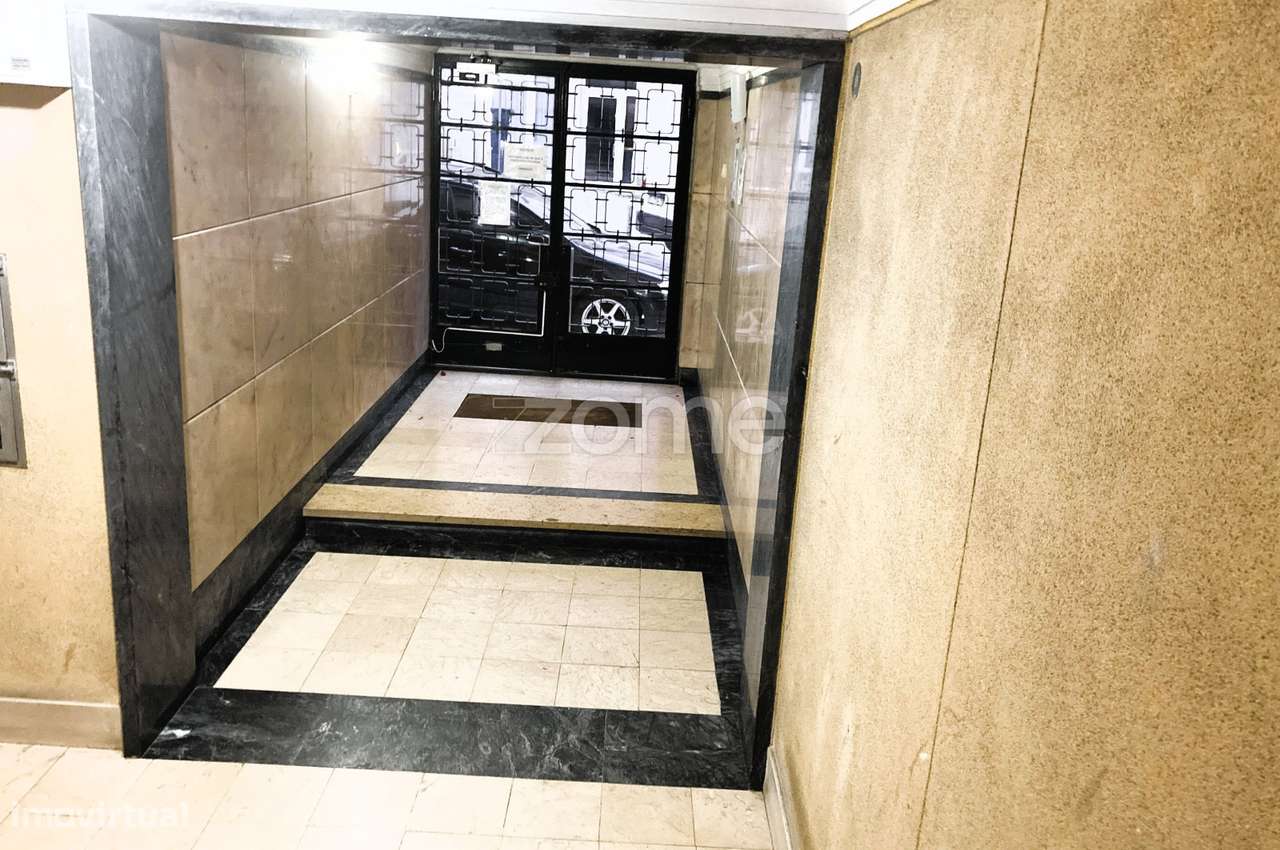 Apartamento T4 em Campolide-3