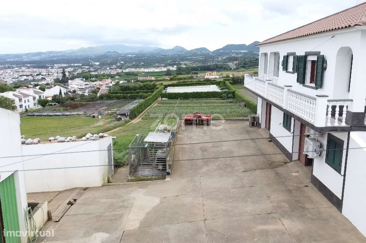 Moradia T3 - Santa Cruz - Lagoa - Grande imagem: 4/31