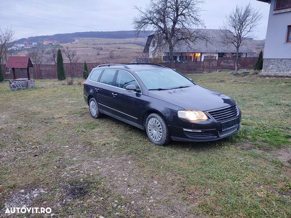 Volkswagen Passat Variant 1.8 Comfortline - 2