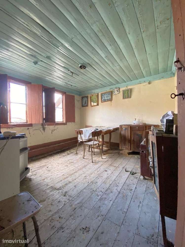 Moradia para Reconstrução a 12km de Viseu - Grande imagem: 5/12