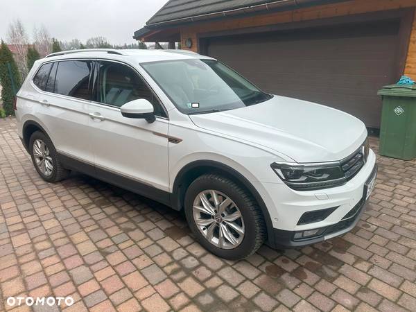 Volkswagen Tiguan Allspace 2.0 TSI 4Mot Highline DSG - 10