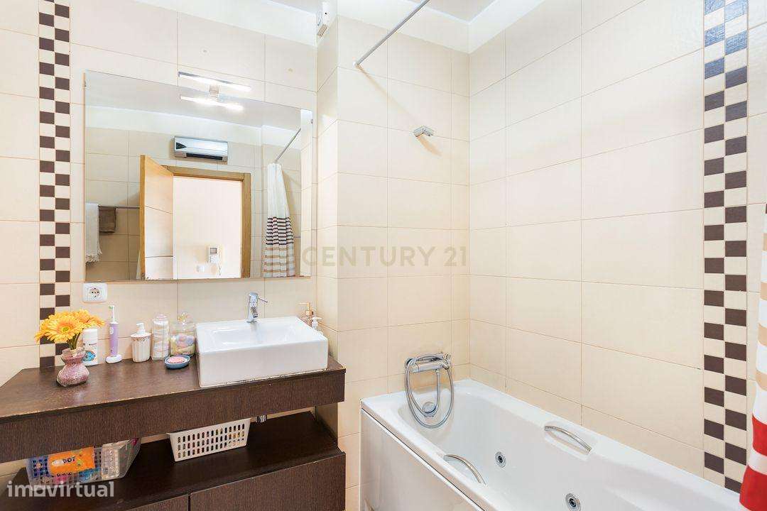 Moradia T3 com garagem e espaço exterior — Luz de Tavira, Tavira-15