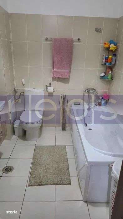 DE VANZARE PRELUNGIREA GHENCEA 2 CAMERE 70 MP | DECOMANDAT - Imagine principală: 5/6