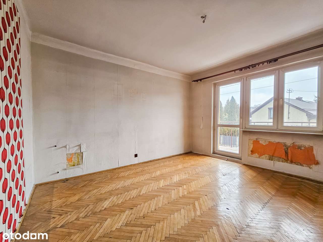 Dom wolnostojący do generalnego remontu Jaworzno, ul. Reja 18 - FILM-10