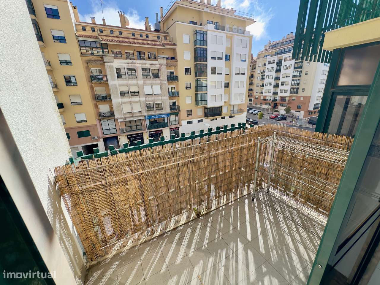 Apartamento t2 em Massamá Norte Arrendamento - Grande imagem: 4/30