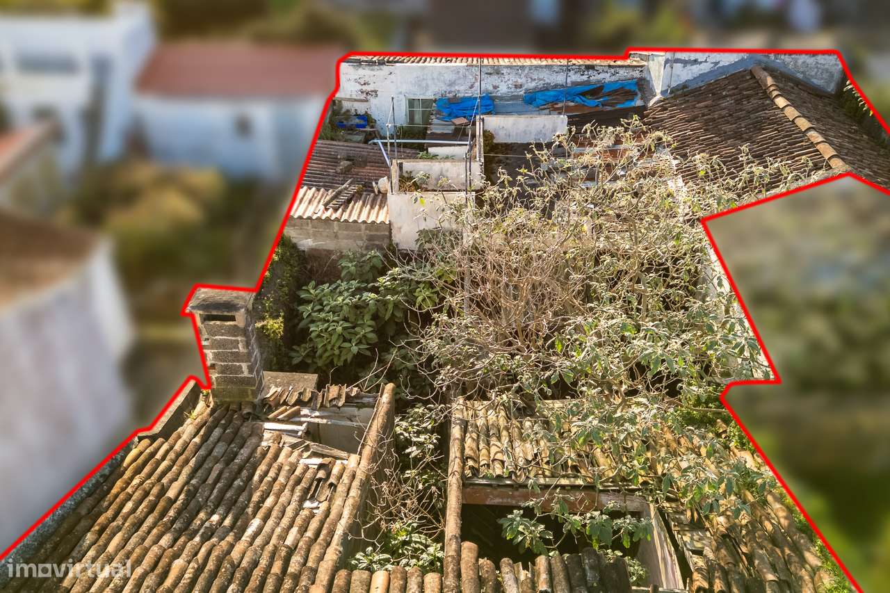 Ruína na Rua do Laureano-7