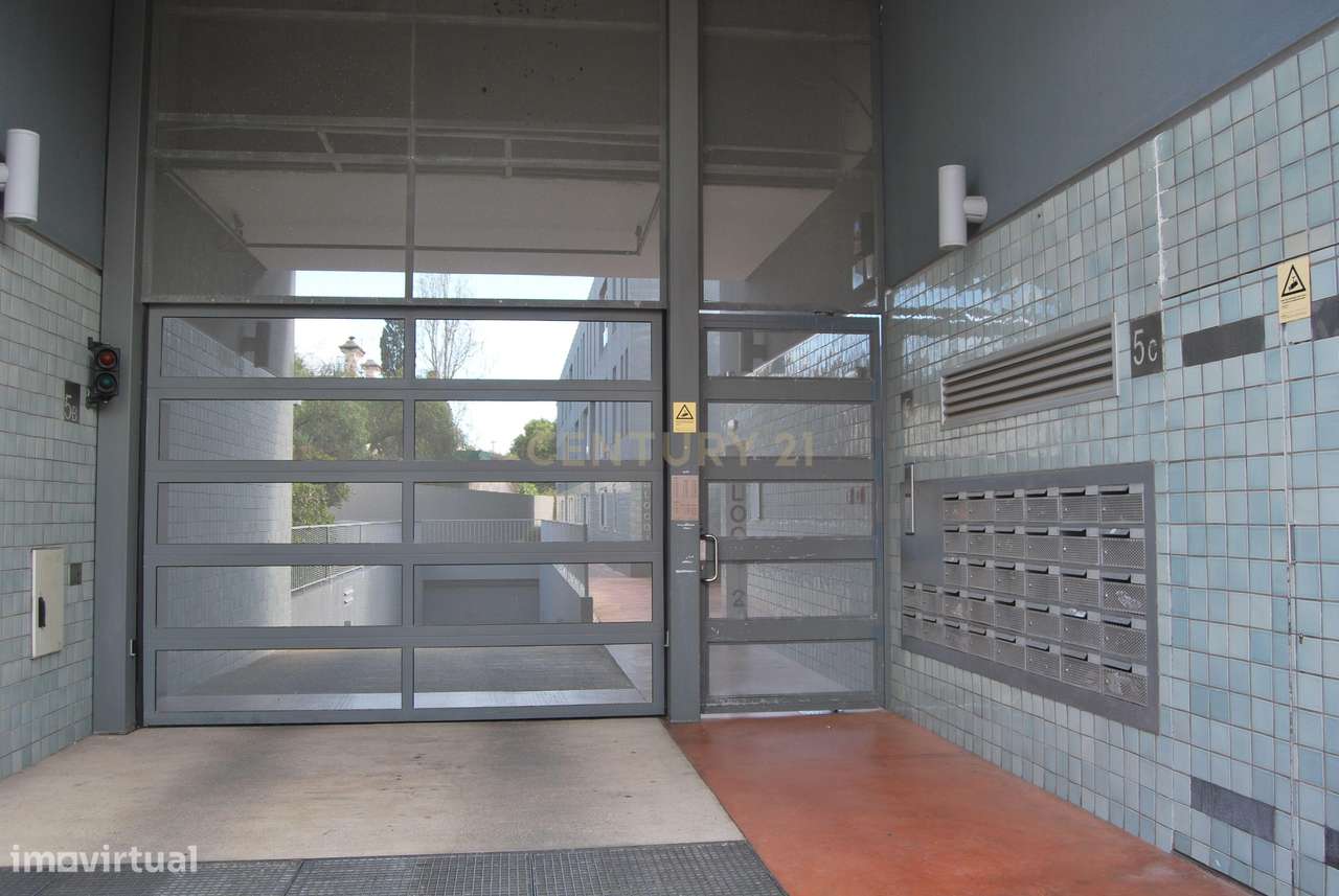 Arrendamento T2 Condomínio fechado – Junqueira/Alcântara , Lisboa - Grande imagem: 4/28