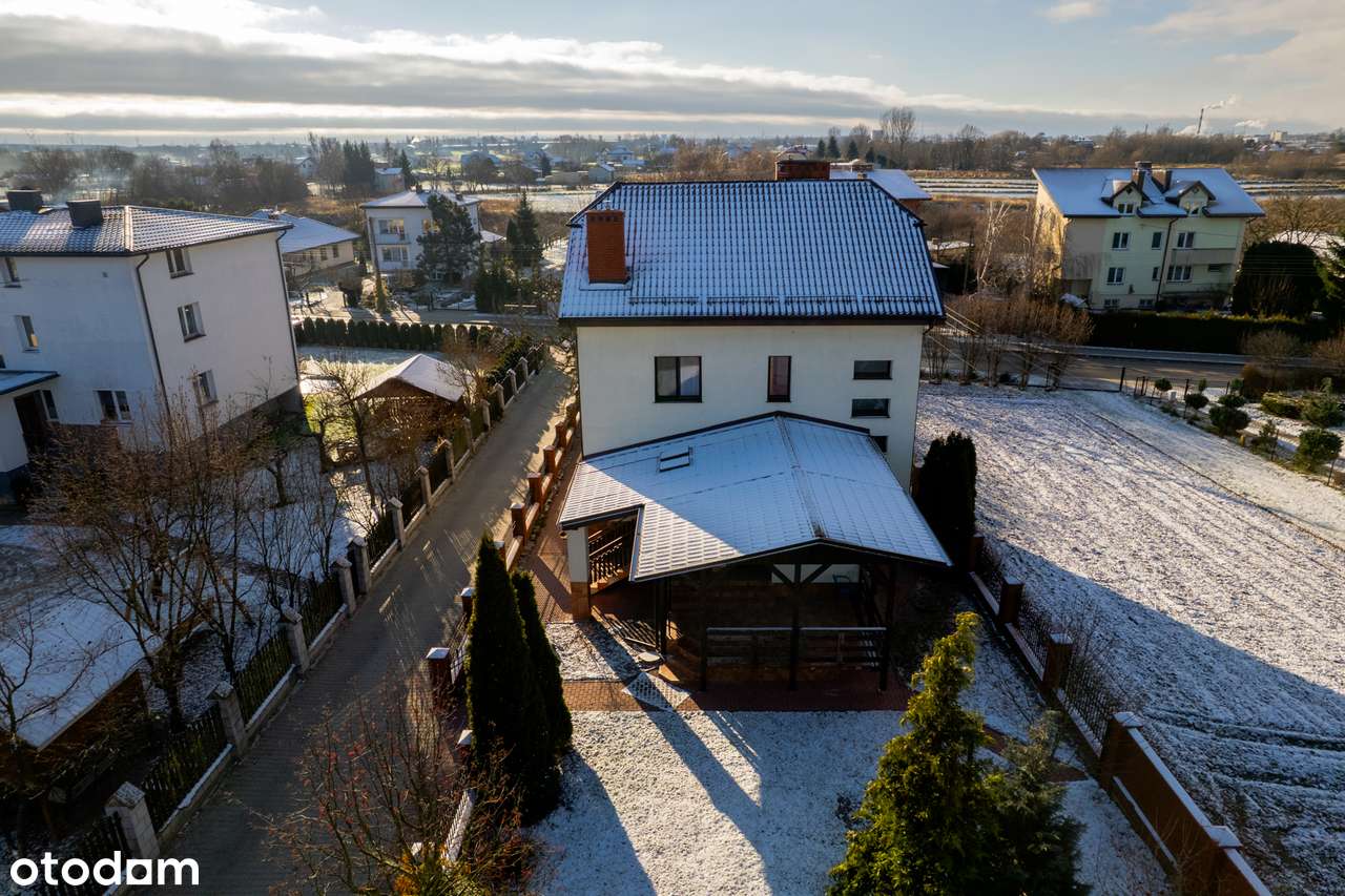 Piękny dom z pomieszczeniami biurowo magazynowymi Wólka Lubelska - Pełny obrazek: 4/20
