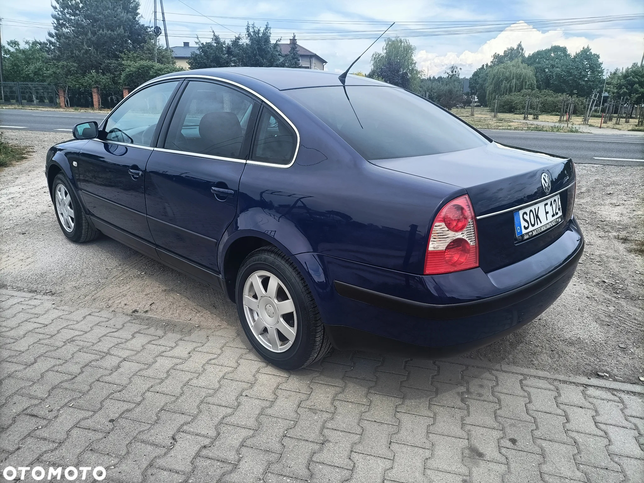 Volkswagen Passat 1.6 Comfortline - 31