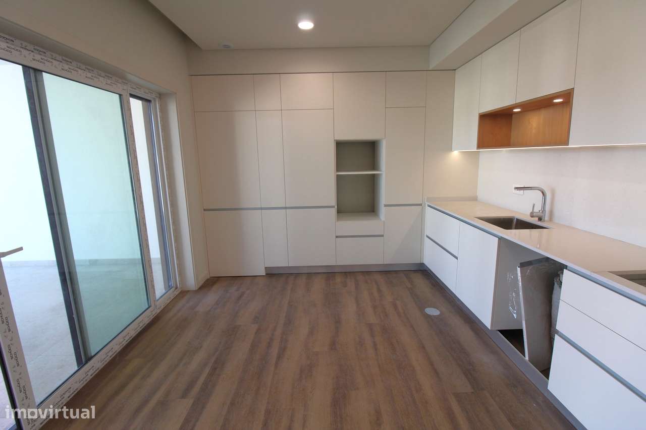Luxuoso Apartamento T3 em Viseu-1