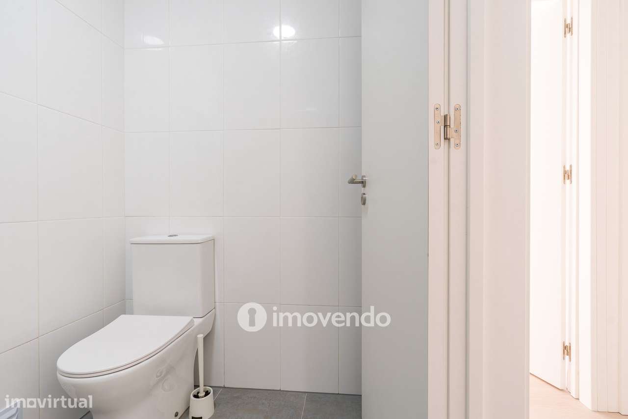 Apartamento T3 remodelado, com cozinha equipada, na Serra das Minas-34